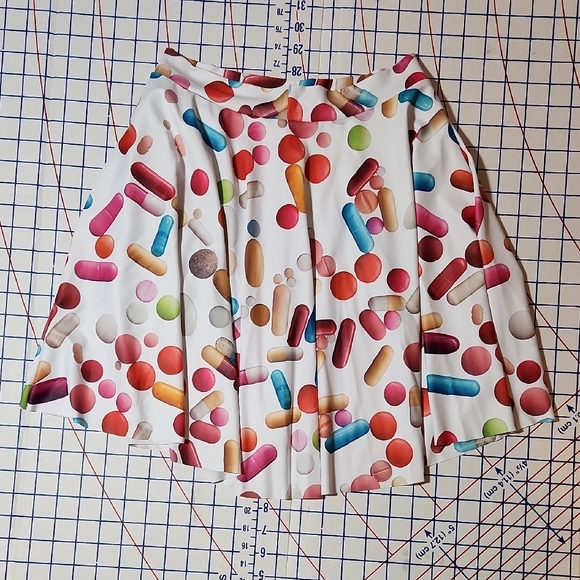 RARE NWT Blackmilk Pills Pocket Skater Skirt - Picture 3 of 3